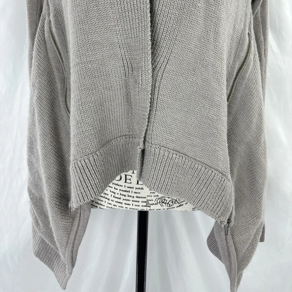 Lululemon Wrap It Up‎ Sweater Gray 100% Merino Wool Athleisure Cozycore